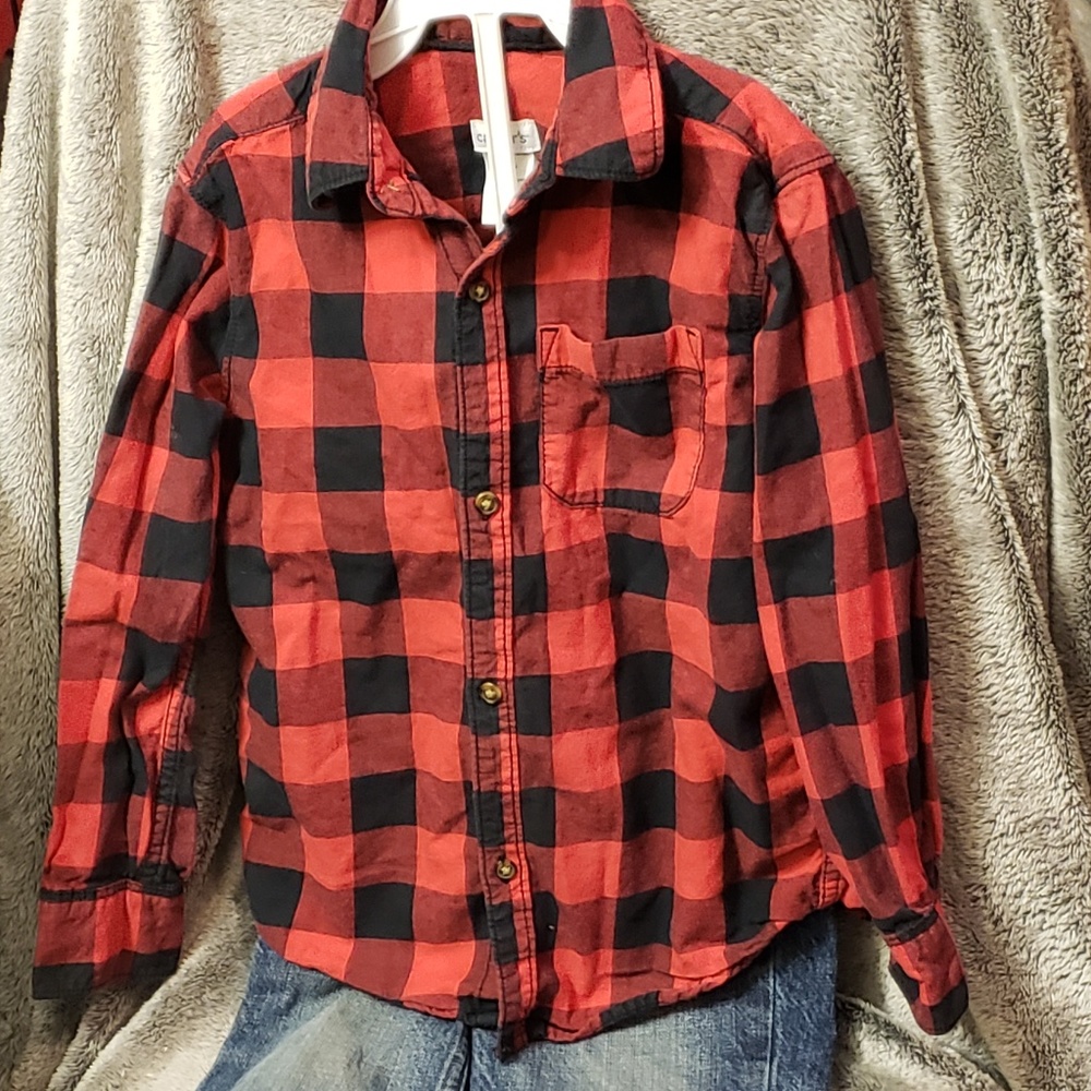 Boys 5T Red/Black Plaid Long Sleeve outfit